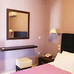 Christina 4* Λυγιά