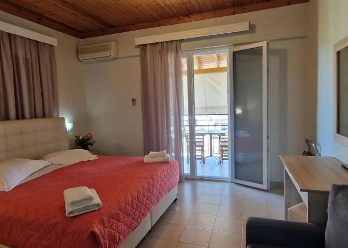 Christina Aparthotel 4*