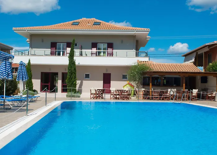 Christina Aparthotel 4*