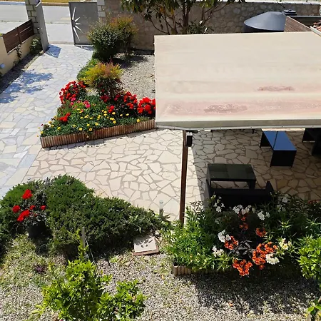 Aparthotel Christina 4*