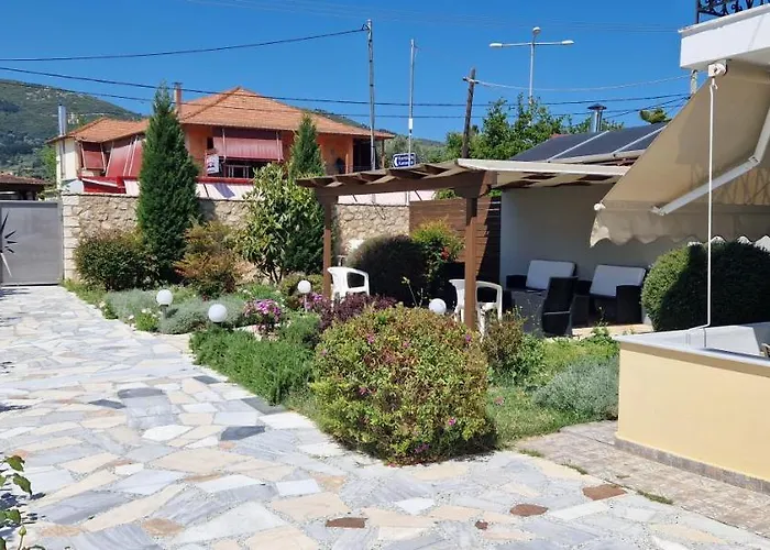 Aparthotel Christina 4*