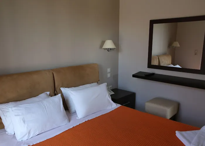 Apart Otel Christina 4*