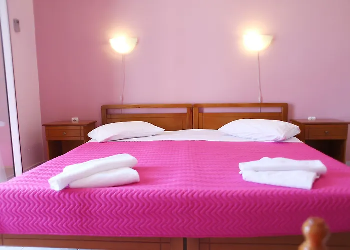 Apart Otel Christina