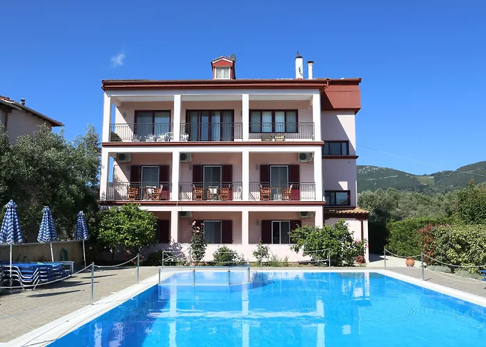 Apart Otel Christina Lygia (Lefkada)