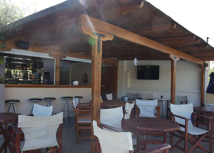 Apart Otel Christina 4*